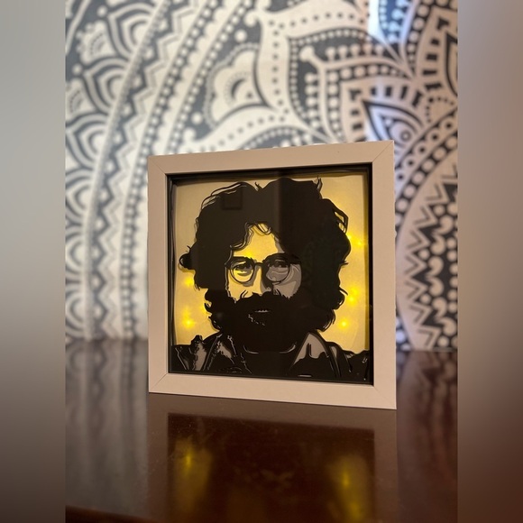 Grateful Dead Light Up Shadow Box Jerry Garcia Handcrafted 8” x 8” - Picture 3 of 13